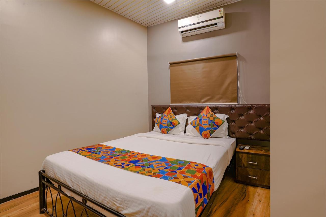 Fabexpress Comfort Stay - Nr Mumbai International Airport Buitenkant foto