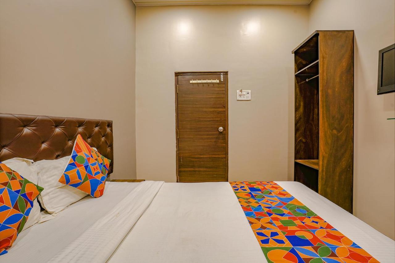 Fabexpress Comfort Stay - Nr Mumbai International Airport Buitenkant foto
