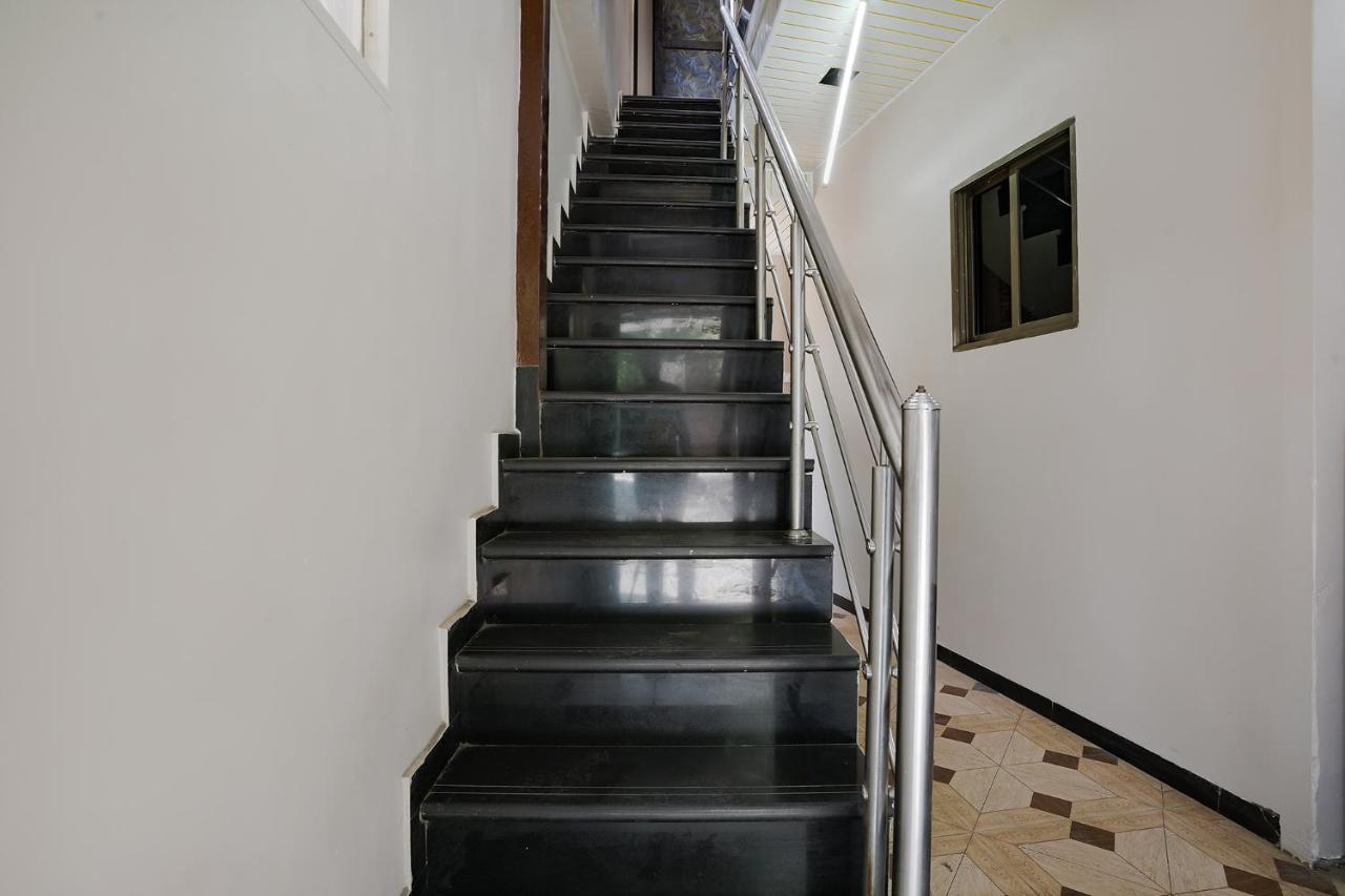 Fabexpress Comfort Stay - Nr Mumbai International Airport Buitenkant foto