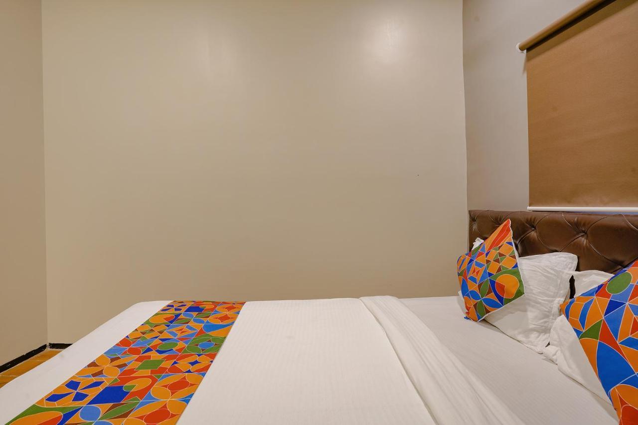 Fabexpress Comfort Stay - Nr Mumbai International Airport Buitenkant foto